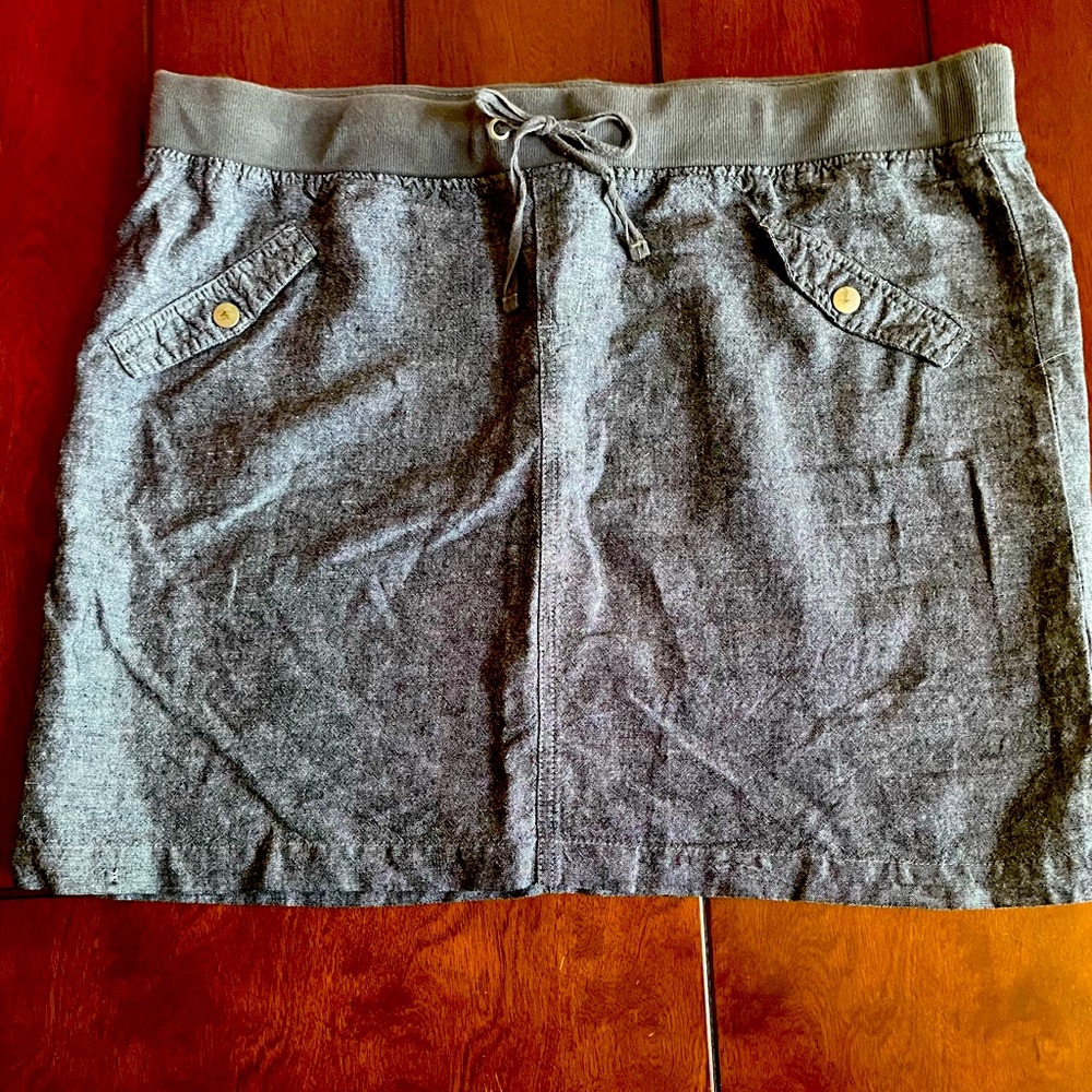 Gray skirt, size L - Picture 1 of 2